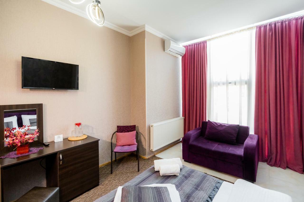 Hotel Makona Tbilisi Buitenkant foto