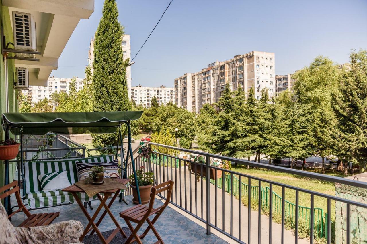 Hotel Makona Tbilisi Buitenkant foto