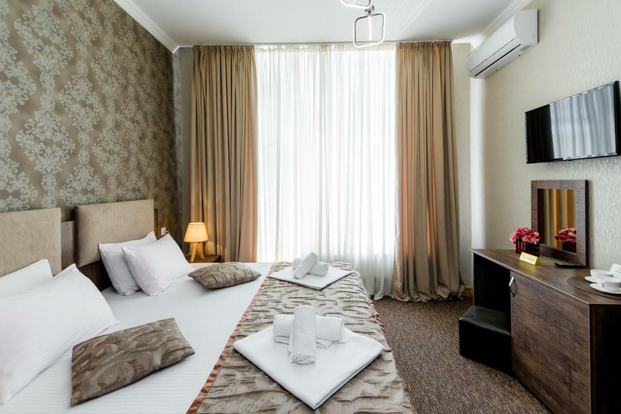 Hotel Makona Tbilisi Buitenkant foto