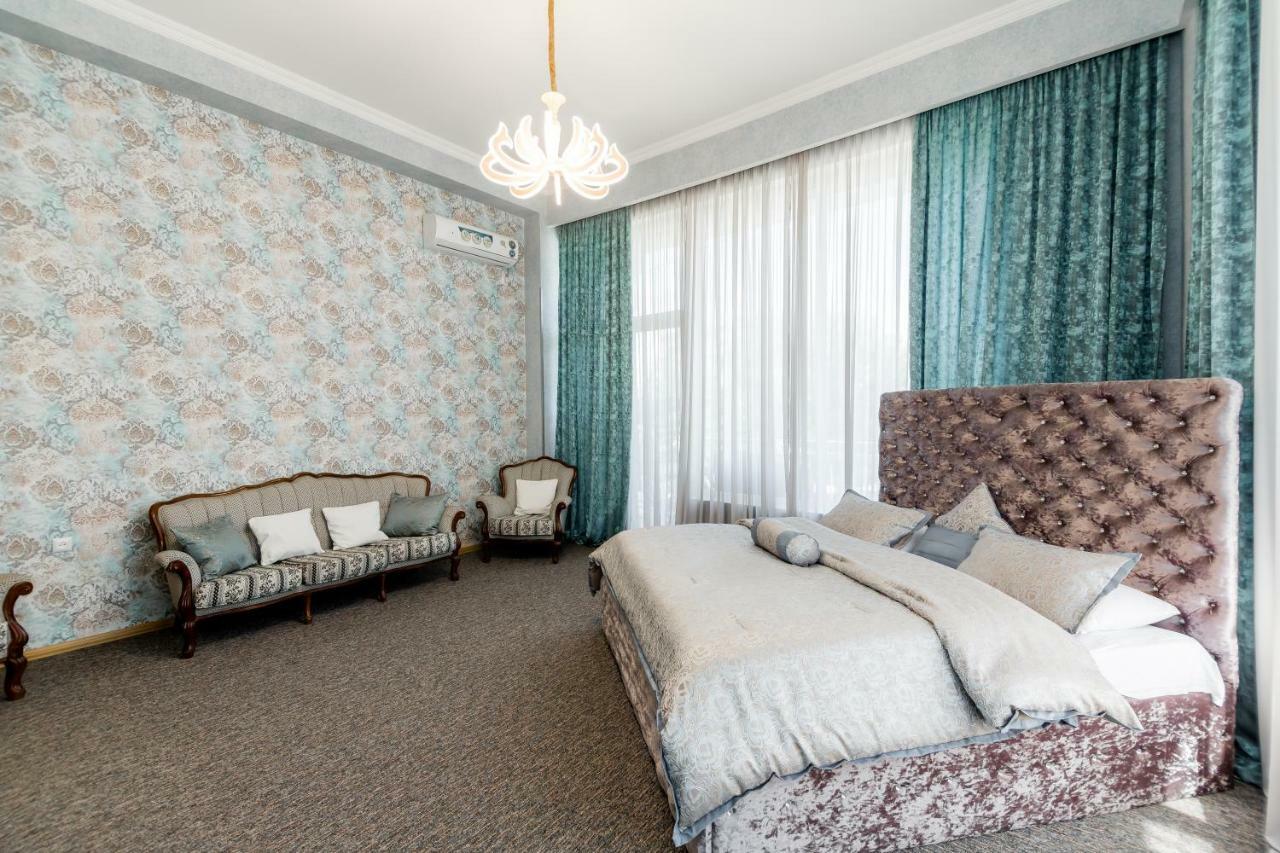 Hotel Makona Tbilisi Buitenkant foto