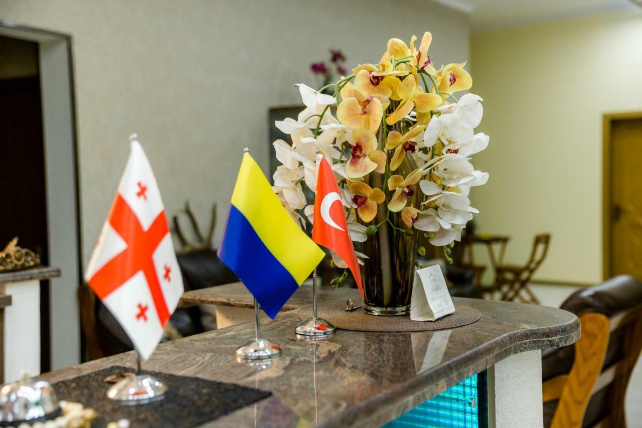 Hotel Makona Tbilisi Buitenkant foto